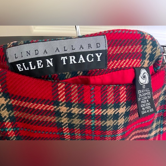 Linda Allard Ellen Tracy Vintage
Wool Skirt - Picture 2 of 7